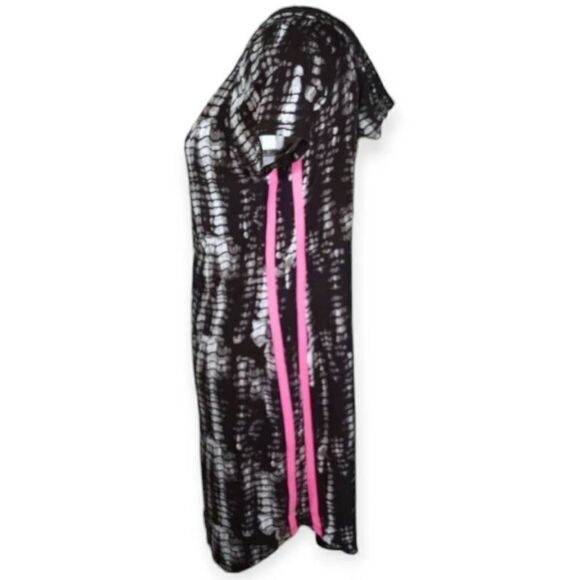NO BOUNDARIES BLACK & WHITE TIE DYE W/PINK STRIPES HOODED DRESS SZ.XL EUC. - Picture 2 of 5